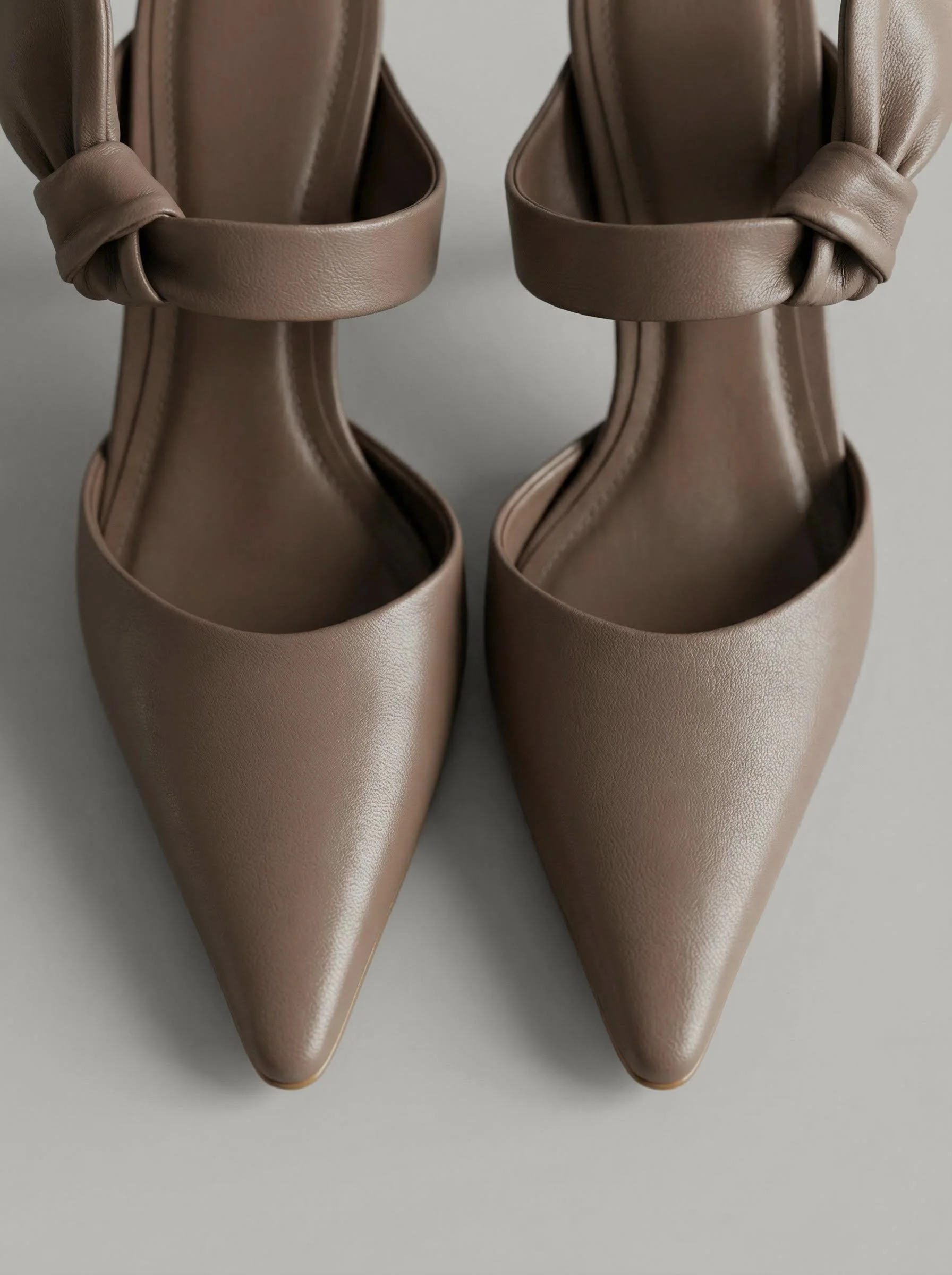Capsule - Adrian Mocha - Image 4