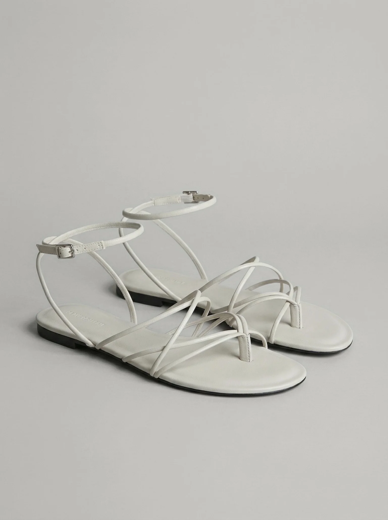 Aitana White - Image 4