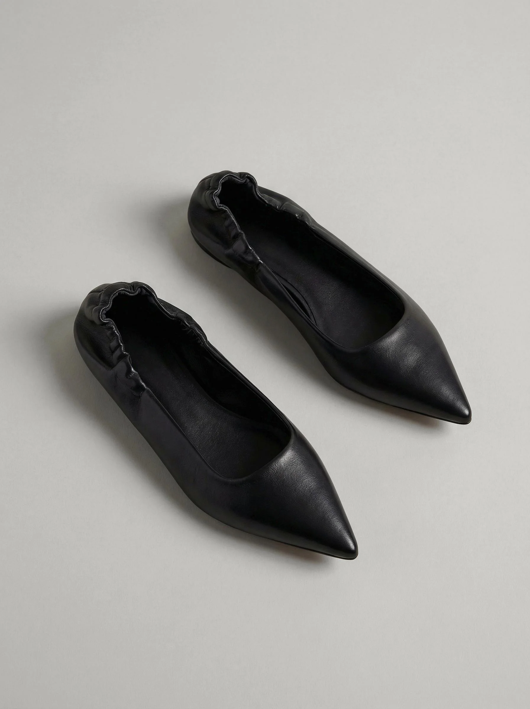 Capsule - Angela Black - Image 5