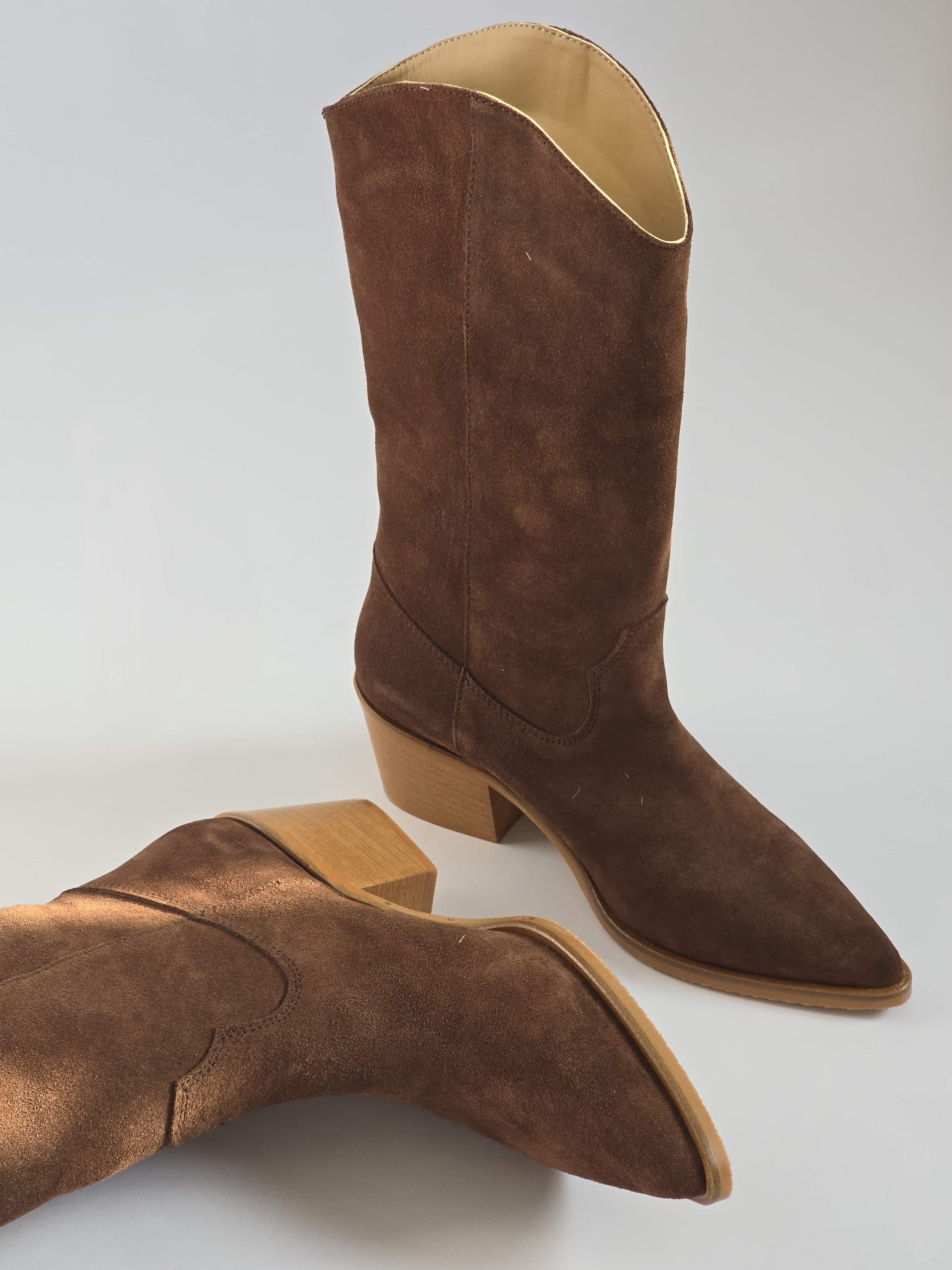 Aylin Suede Walnut - Image 4
