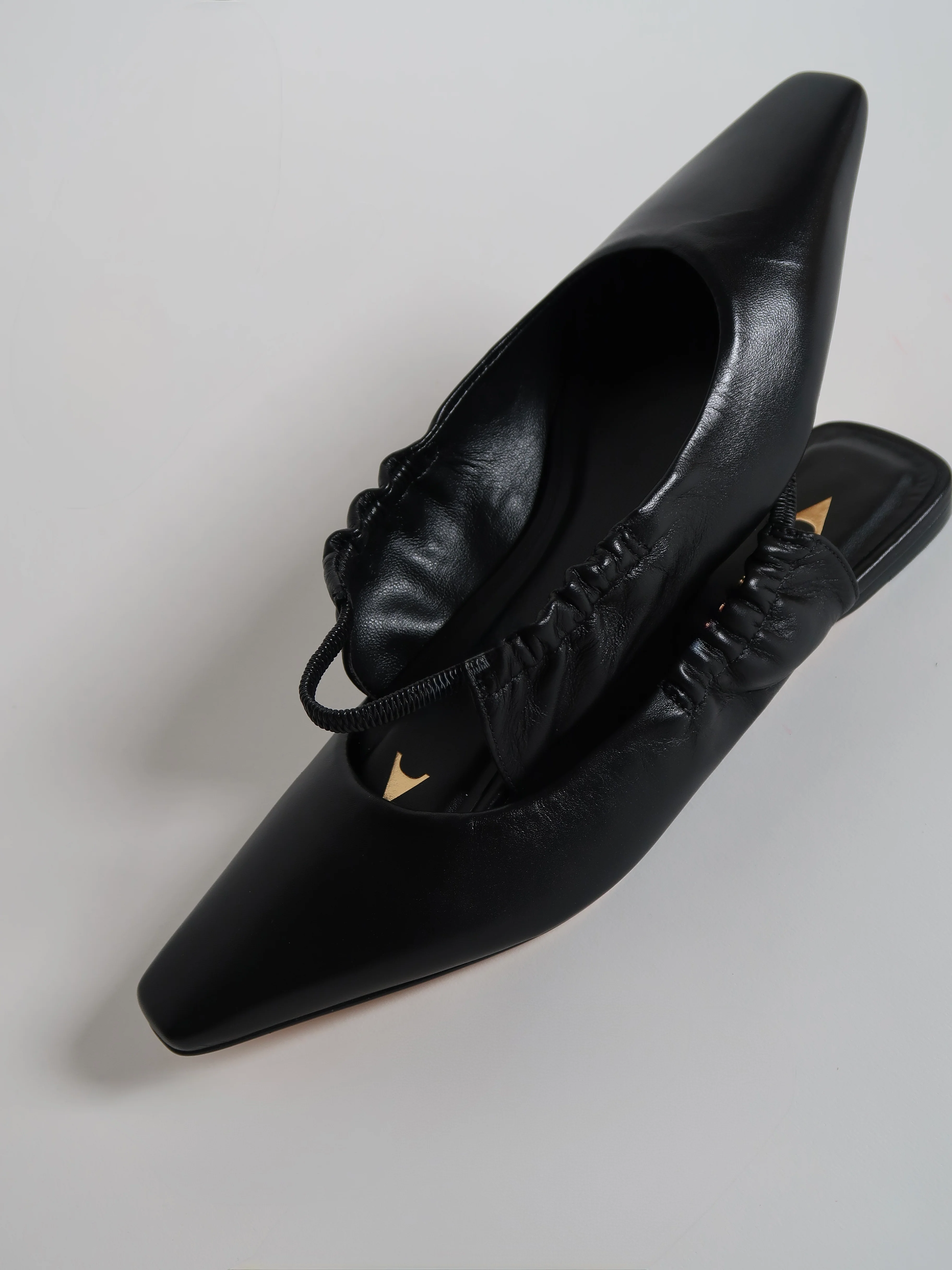 Capsule - Elle Black Flat - Image 3
