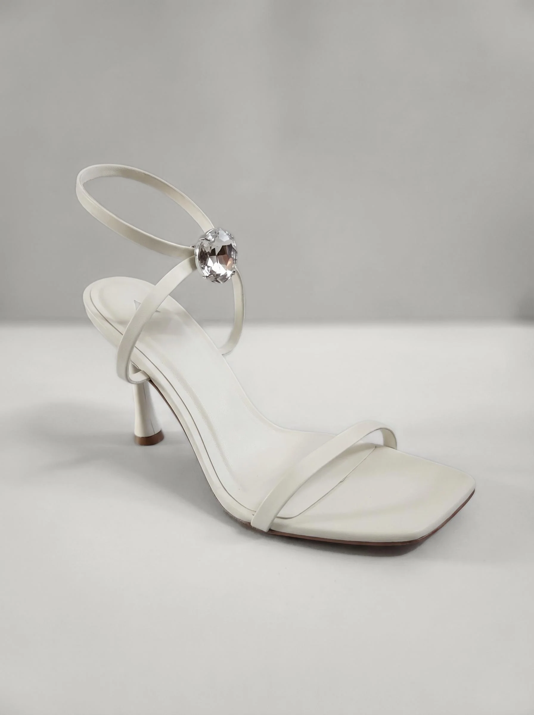 Capsule - Clari Cream - Image 6