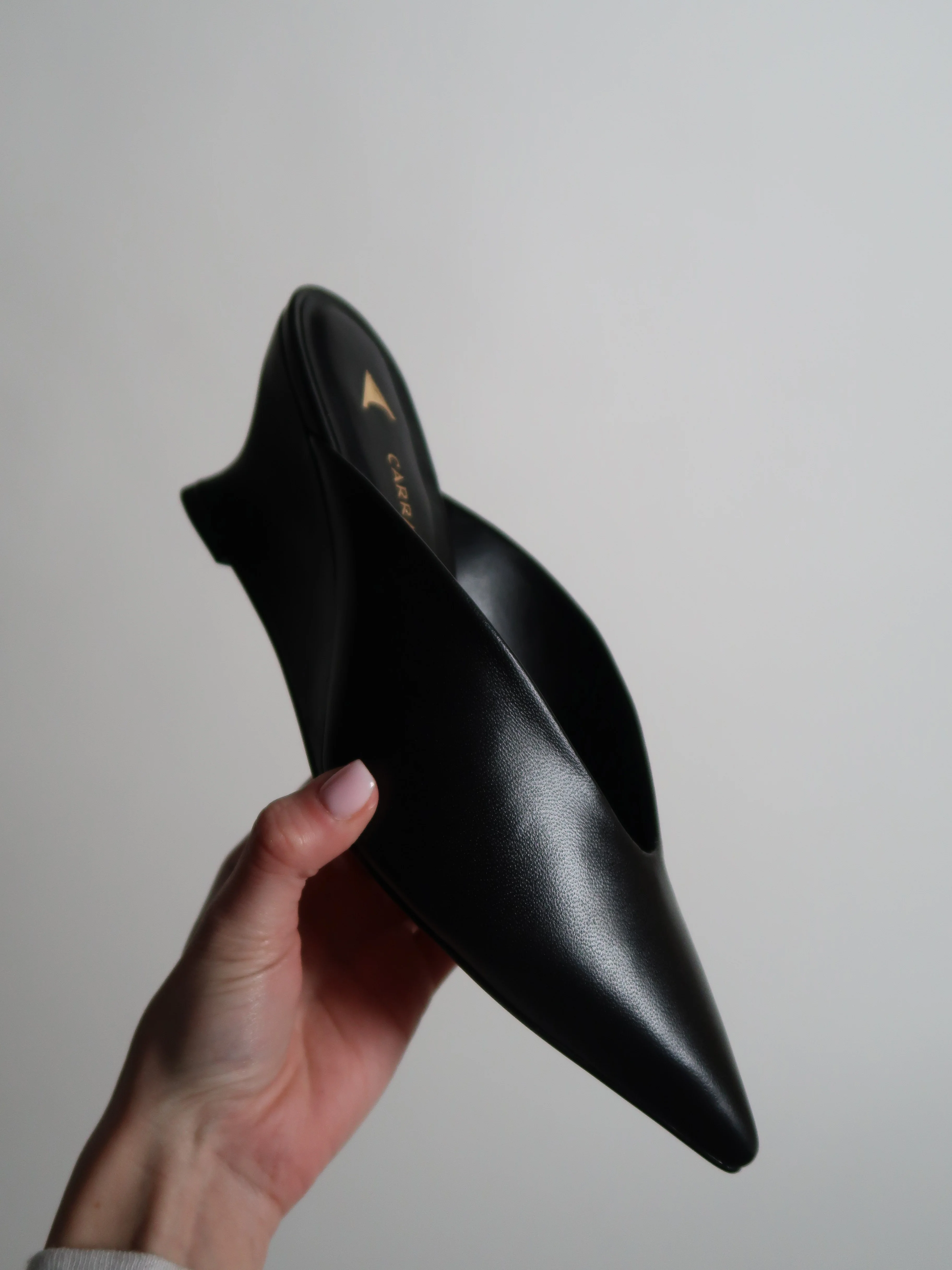 Capsule - Muse Black - Image 4
