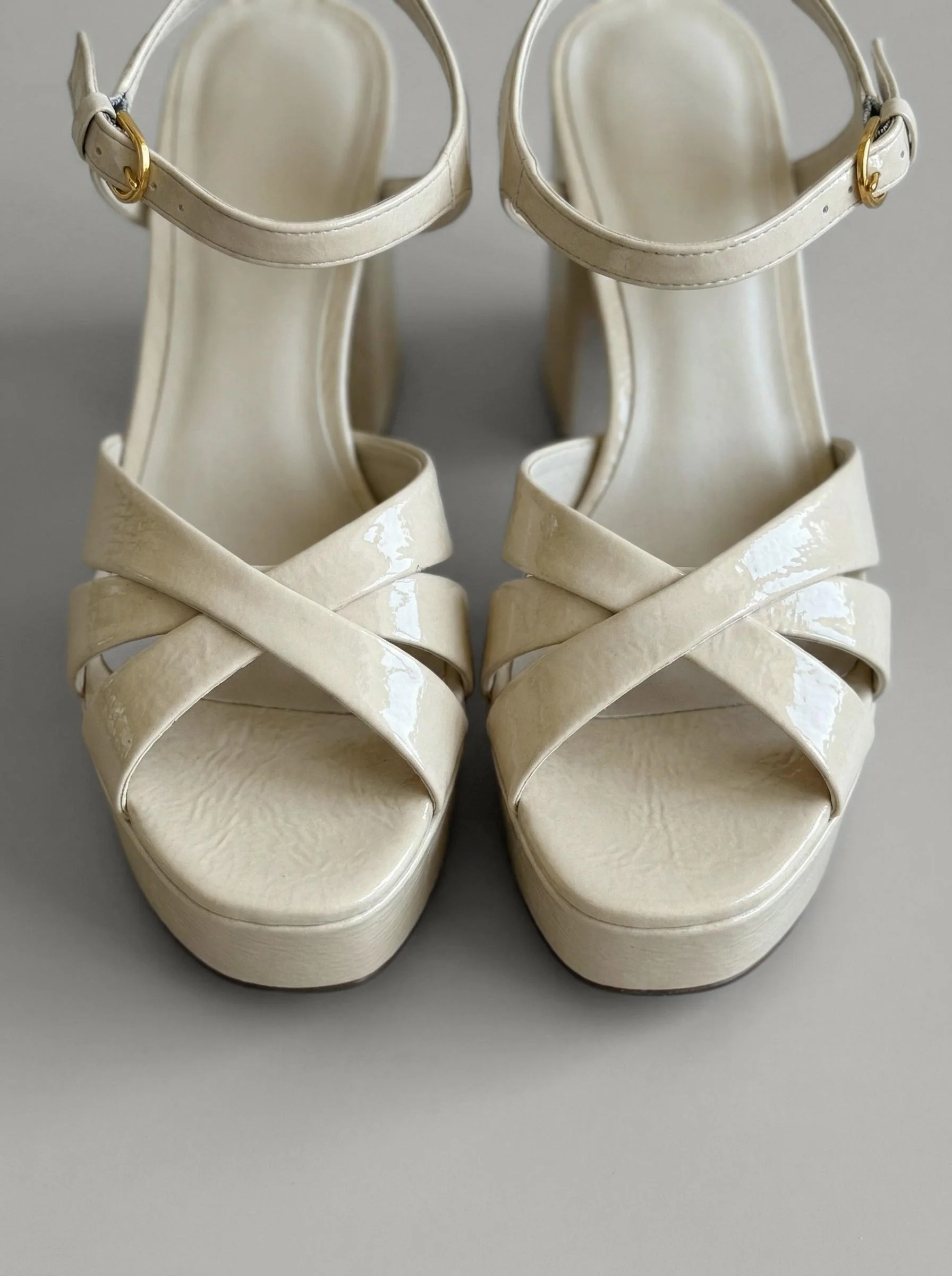 Capsule - Staffy Cream - Image 6