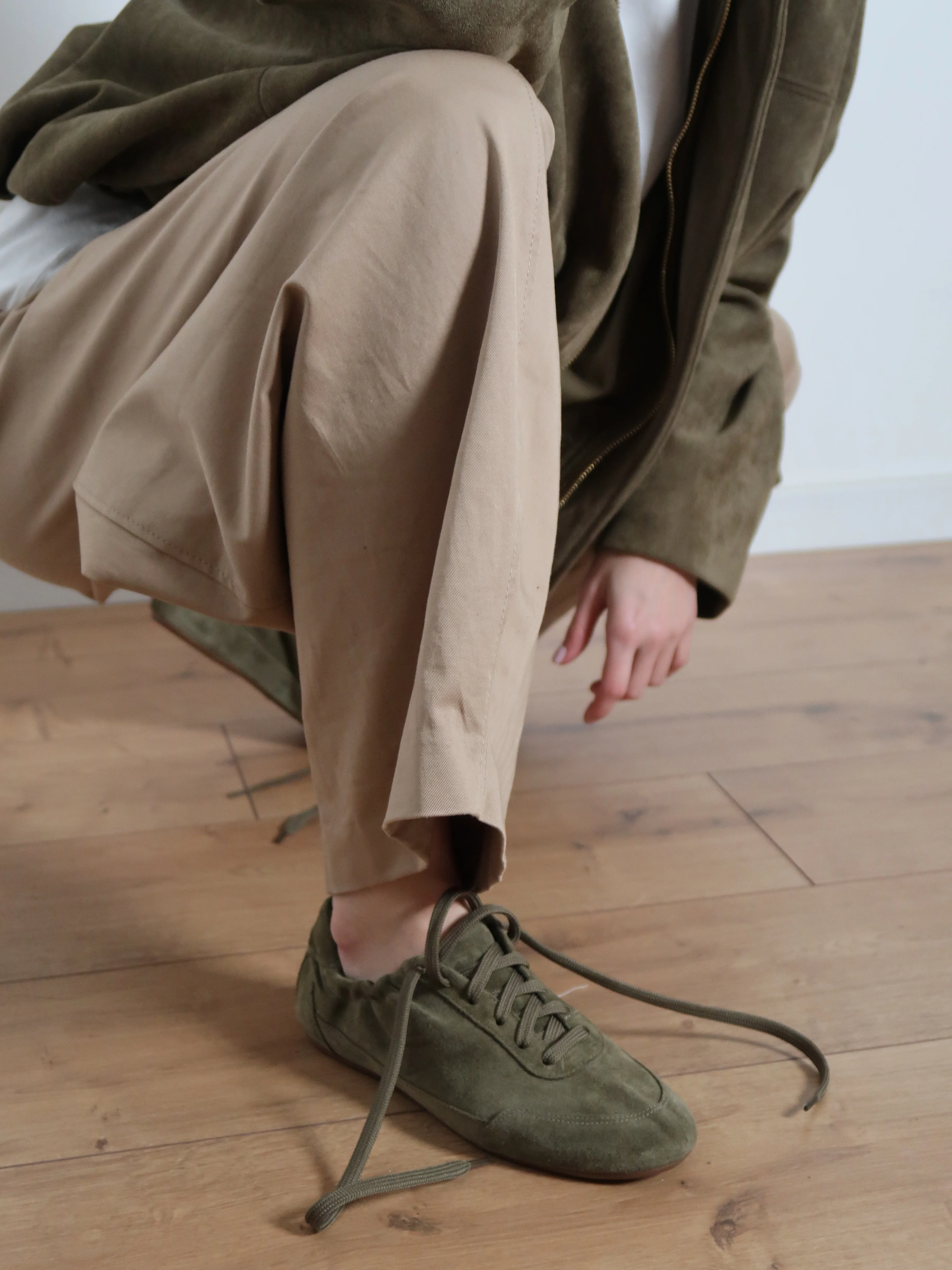 Capsule - Viento Olive - Image 3