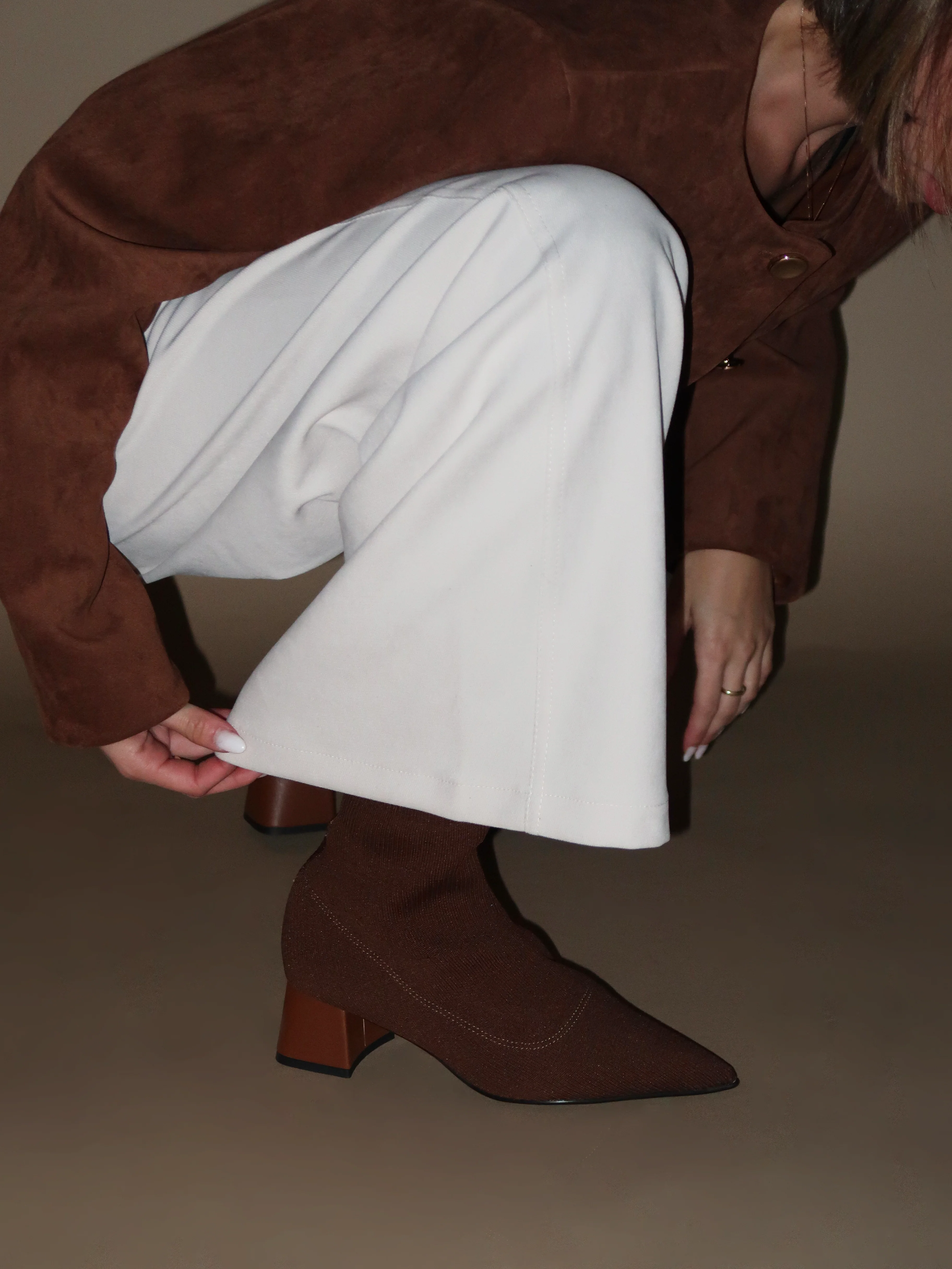 Coco Brown - Image 6