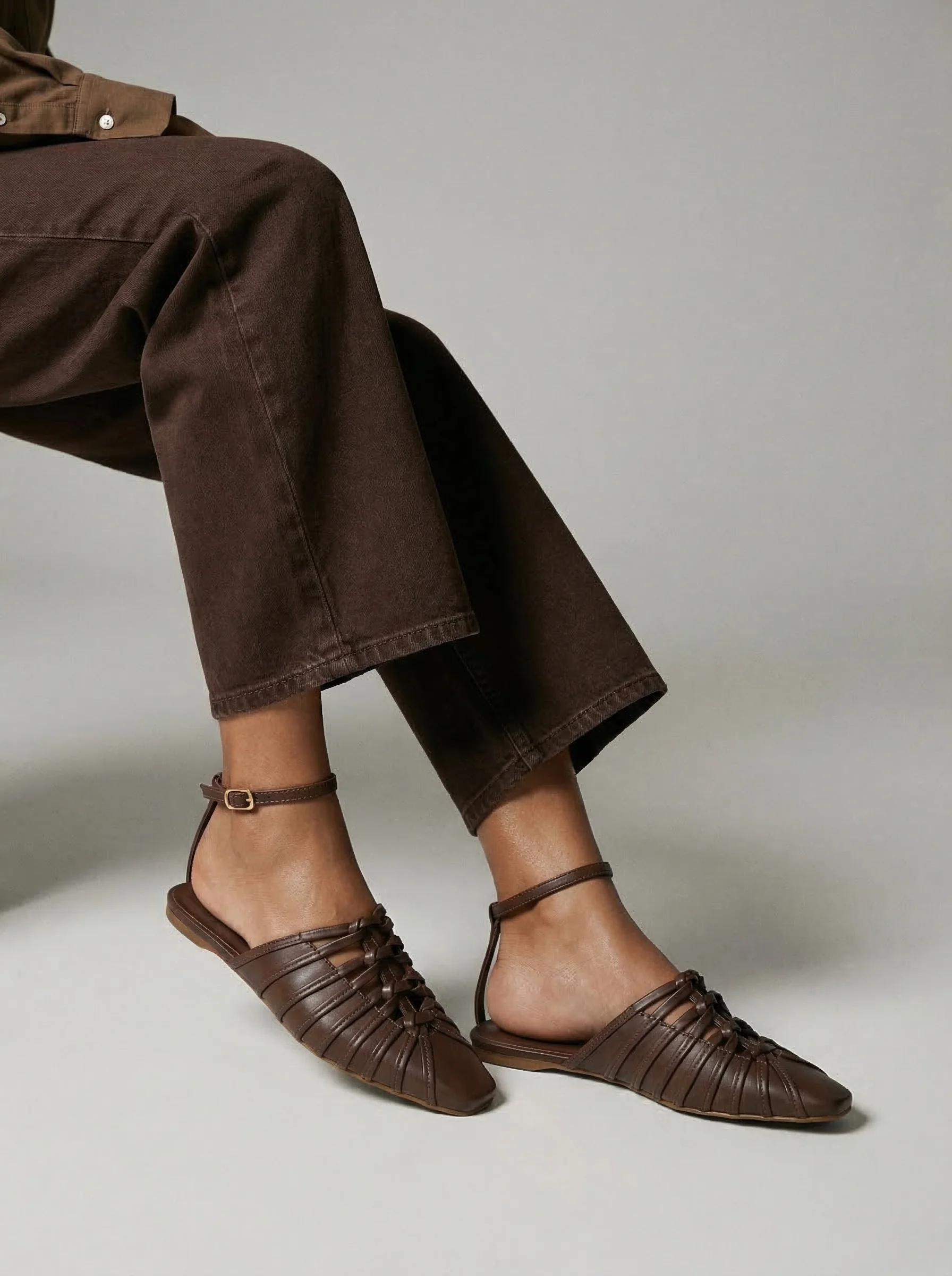Capsule - Daisy Brown - Image 2