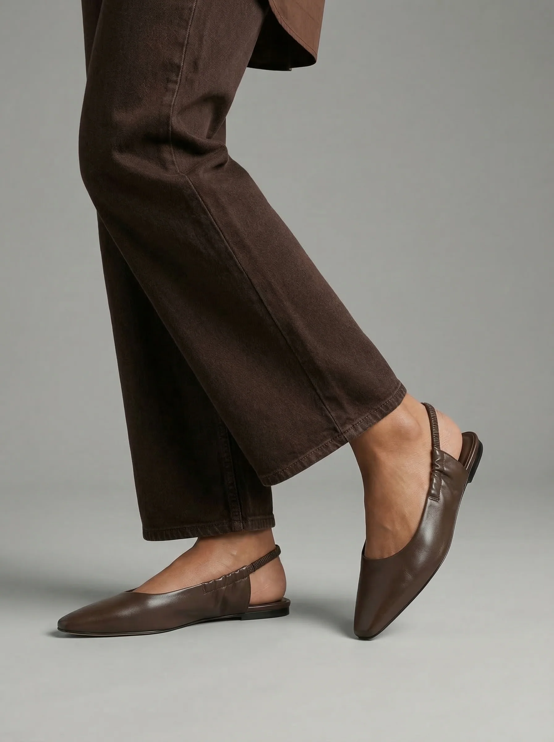 Capsule - Elle Brown Flat - Image 4