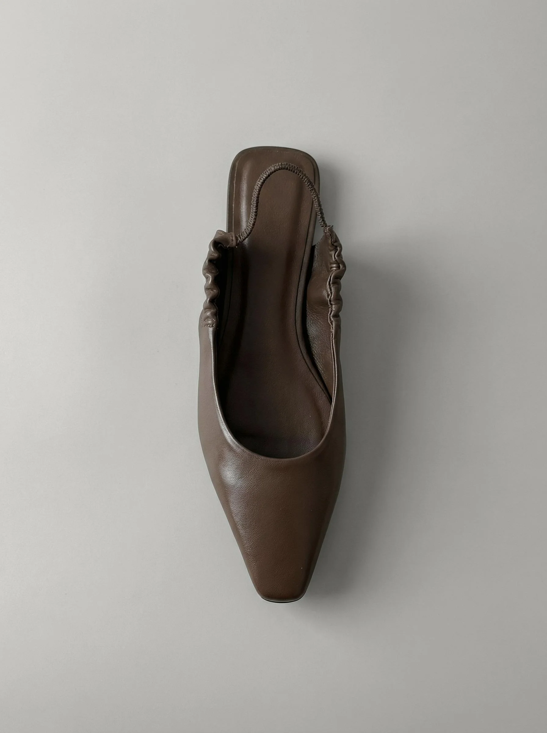 Capsule - Elle Brown Flat - Image 5