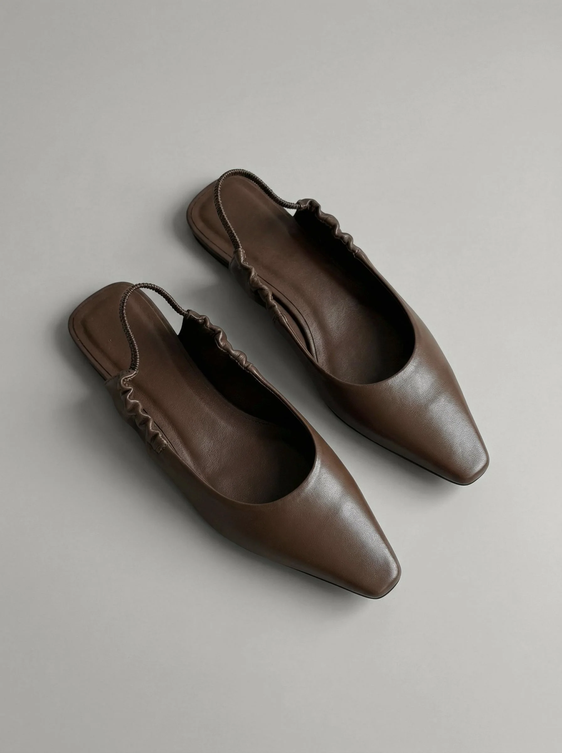 Capsule - Elle Brown Flat - Image 6