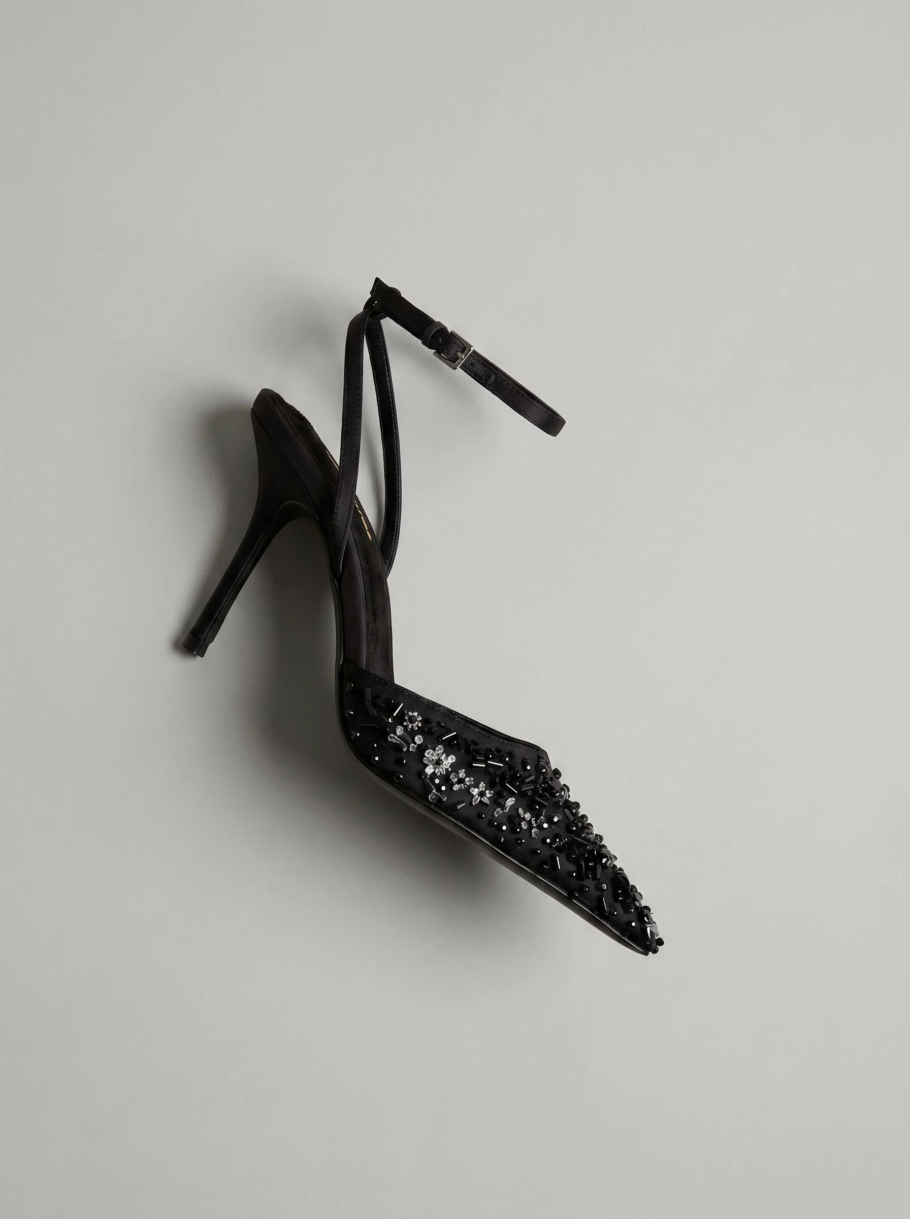 Esmeralda Black - Image 2