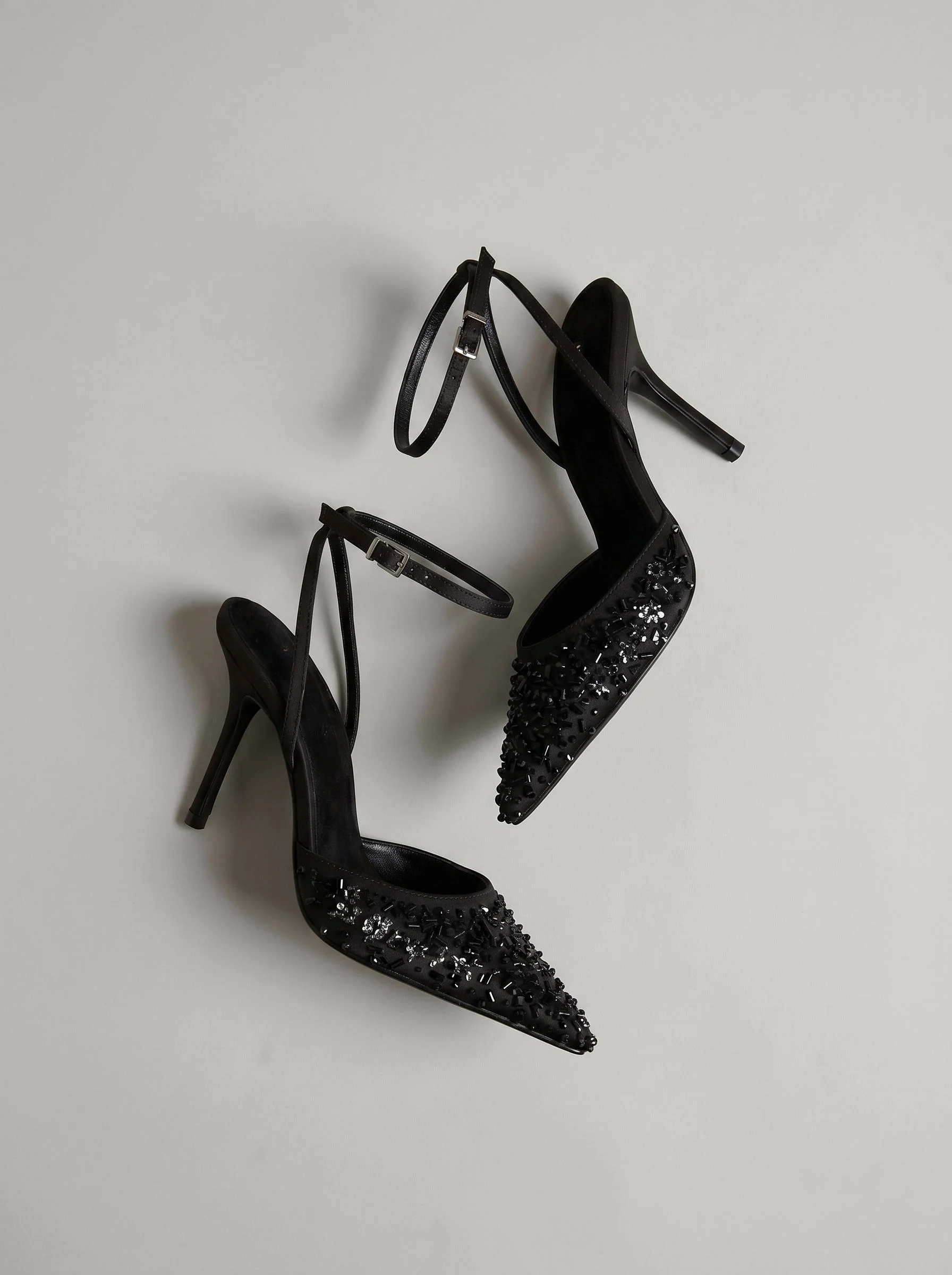 Esmeralda Black - Image 3