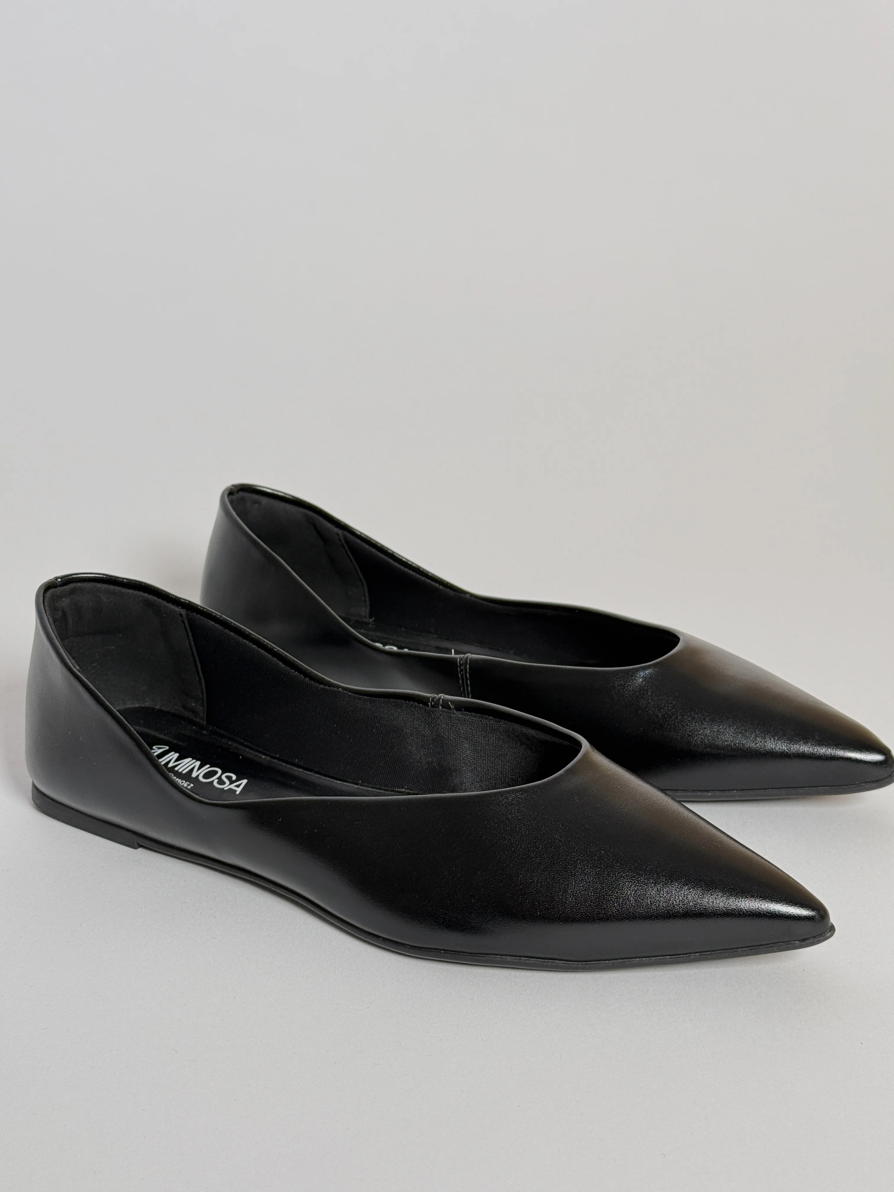 Indy Black - Image 5