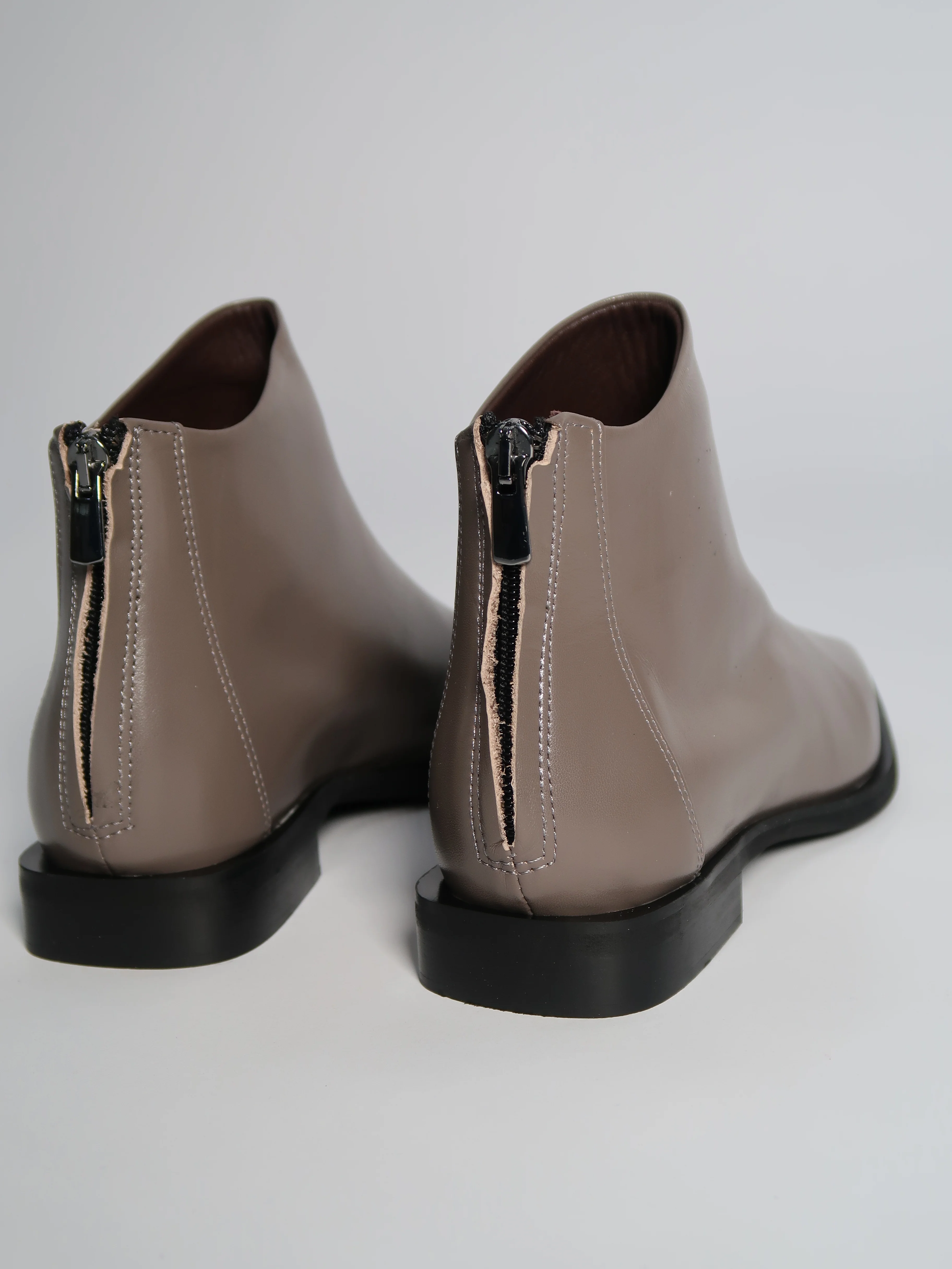 Costa Grey - Image 6