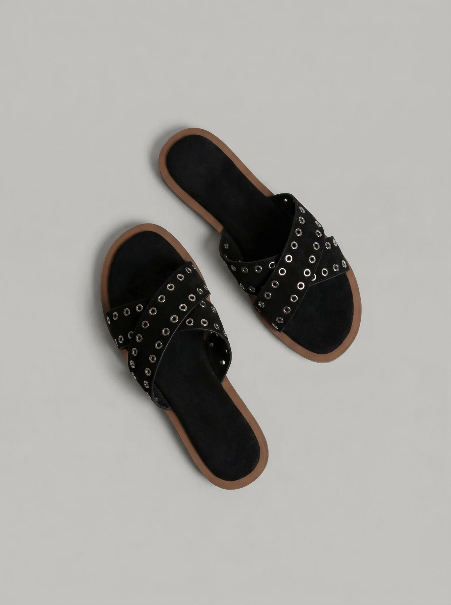 Lola Black - Image 3