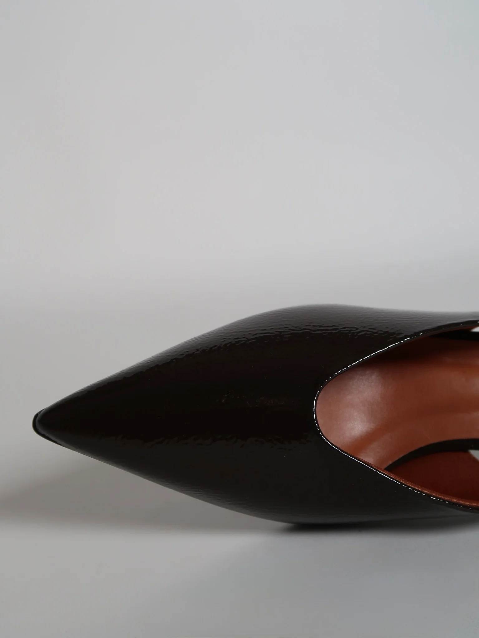 Lora Brown Patent - Image 4