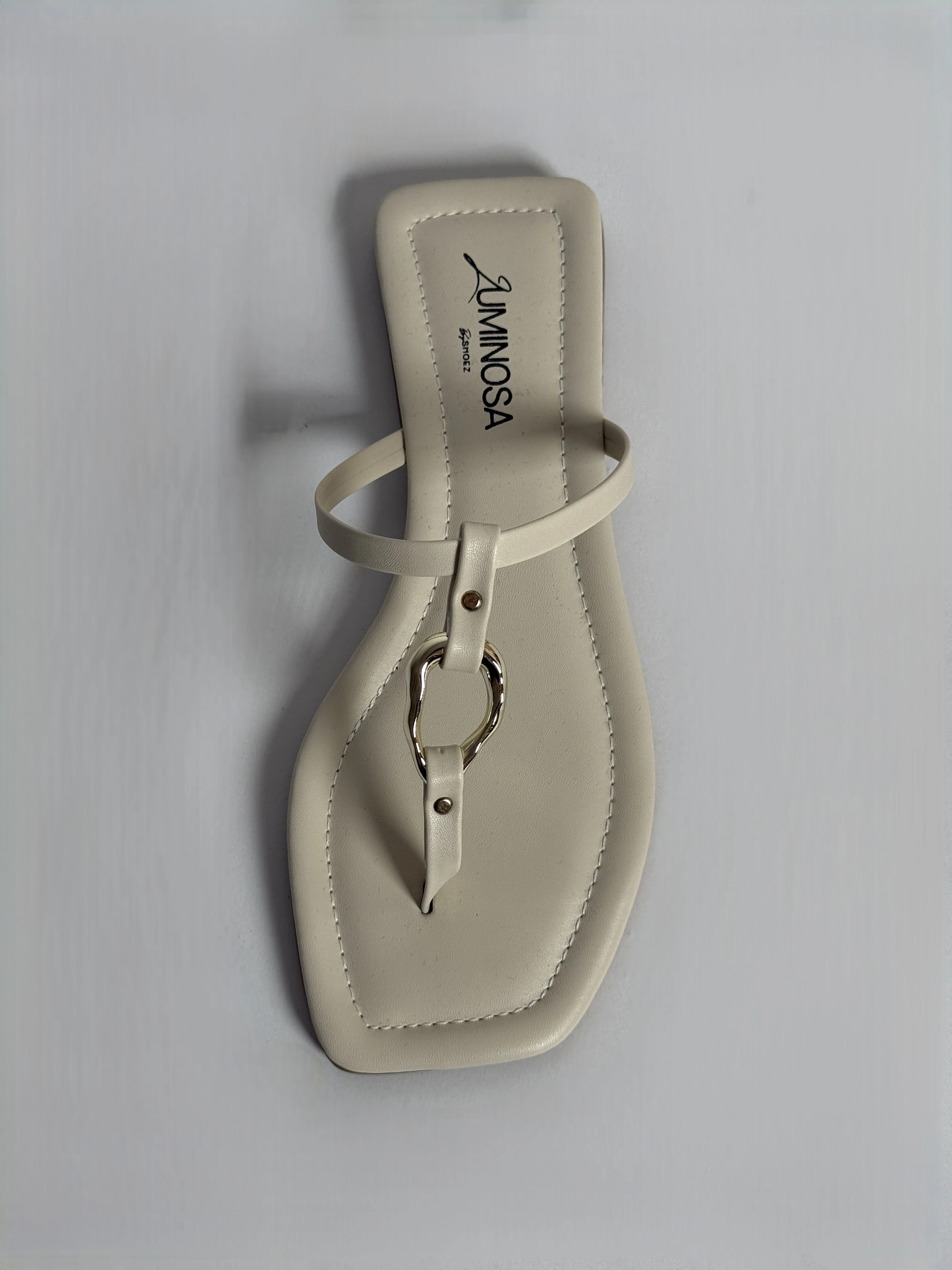 Lorie Cream - Image 6