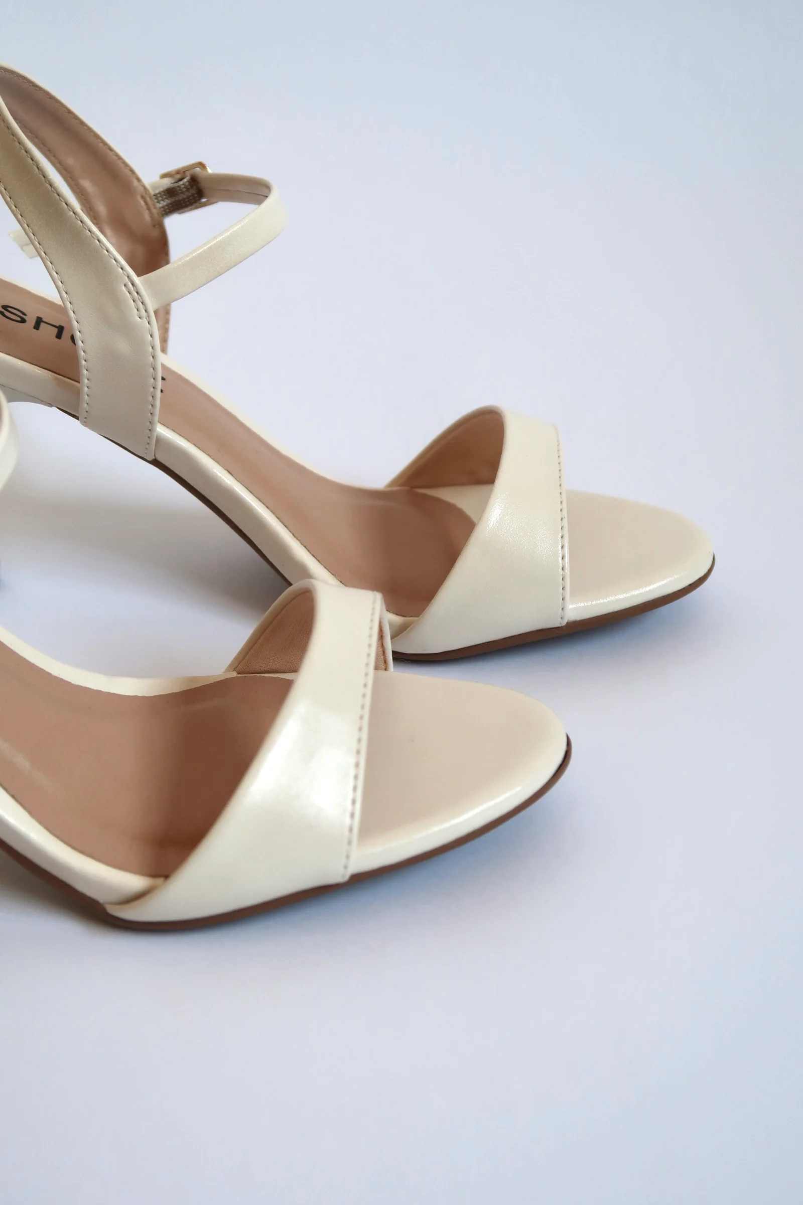 Lovette Off White - Image 5