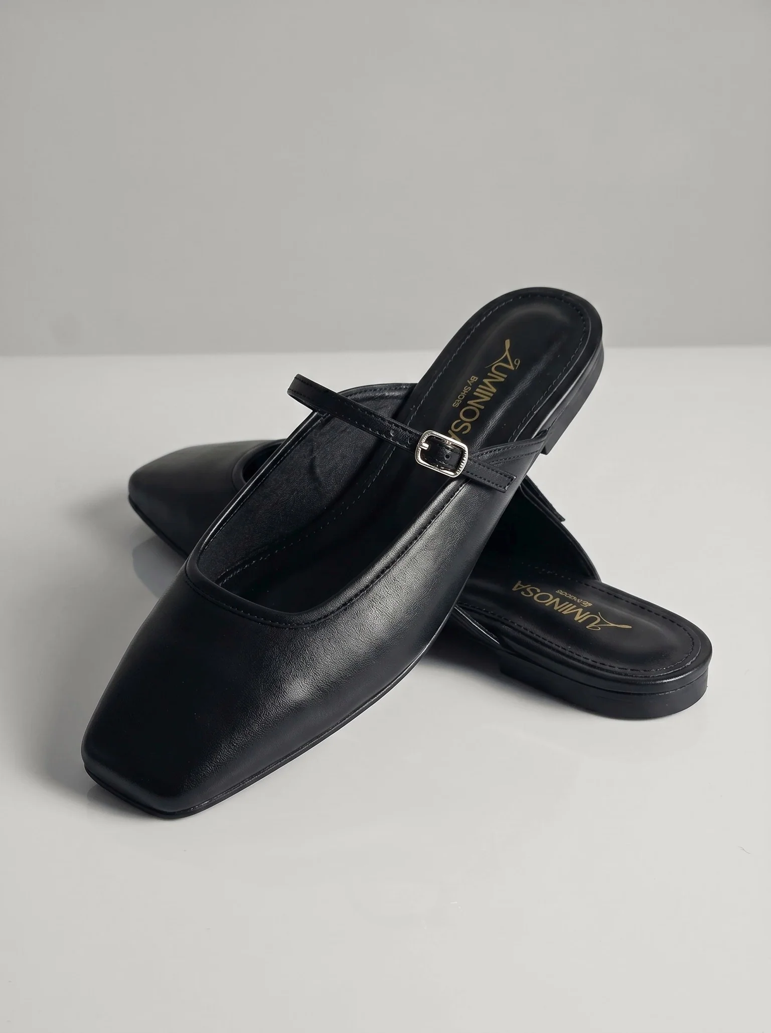 Luchia Black - Image 3