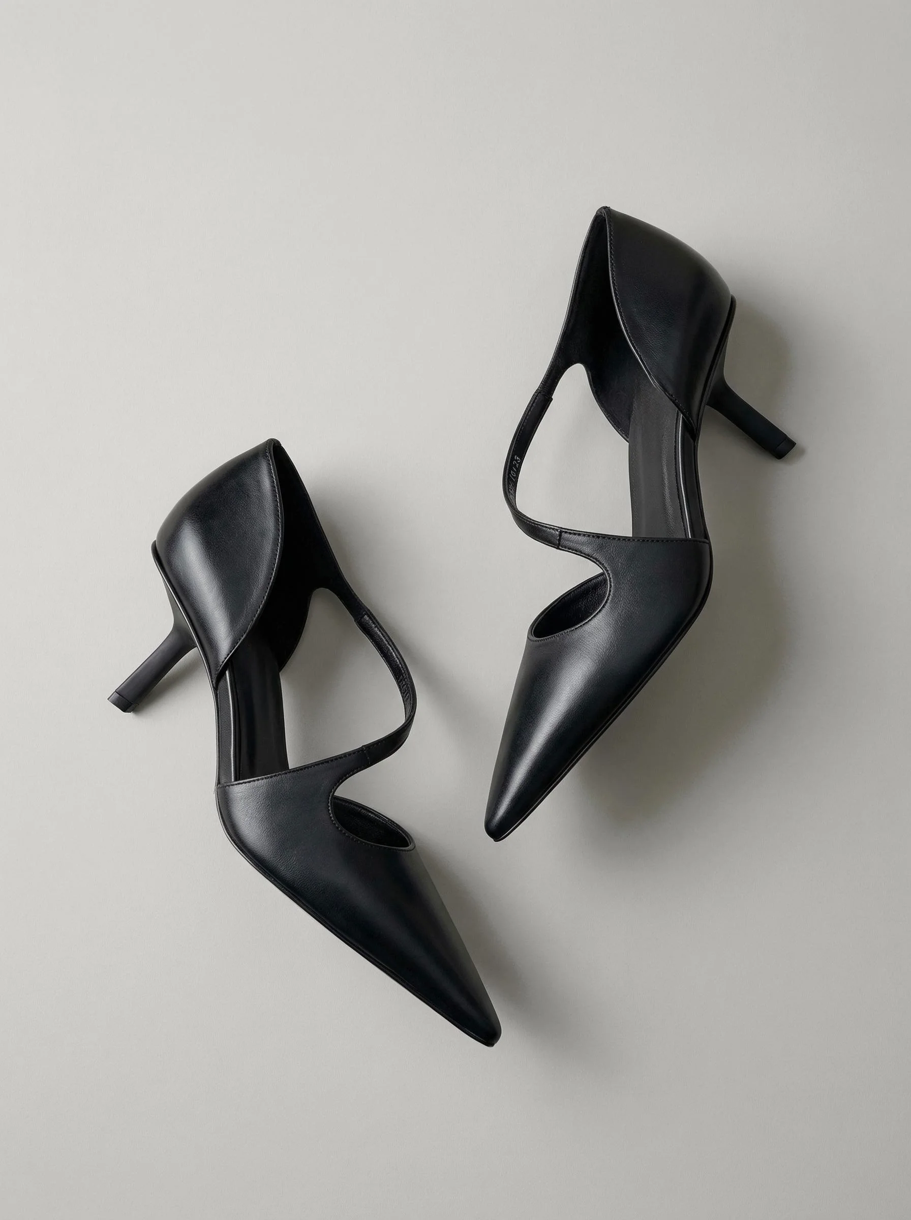 Capsule - Natasha Black - Image 5