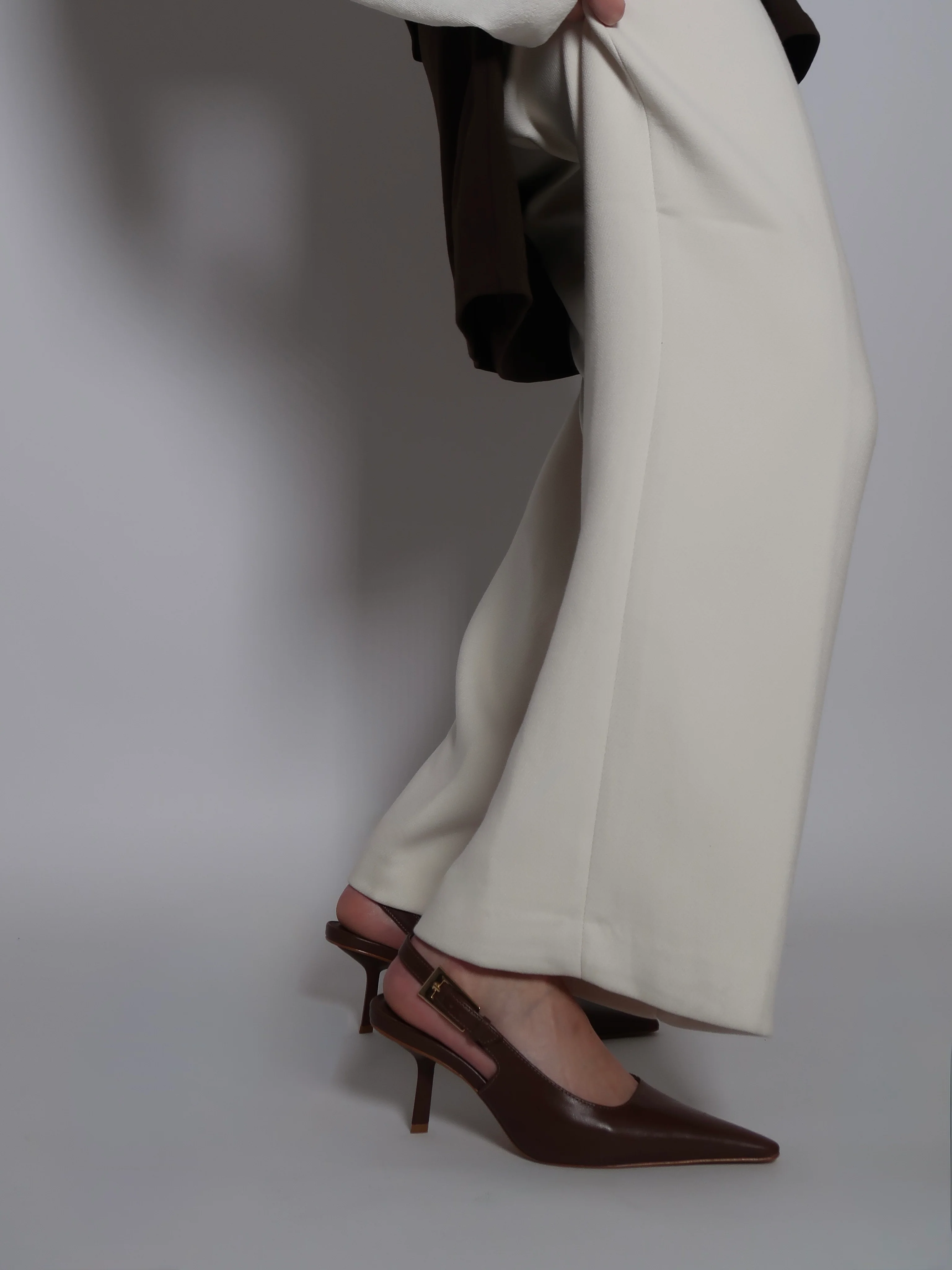 Capsule - Colleta Brown - Image 3