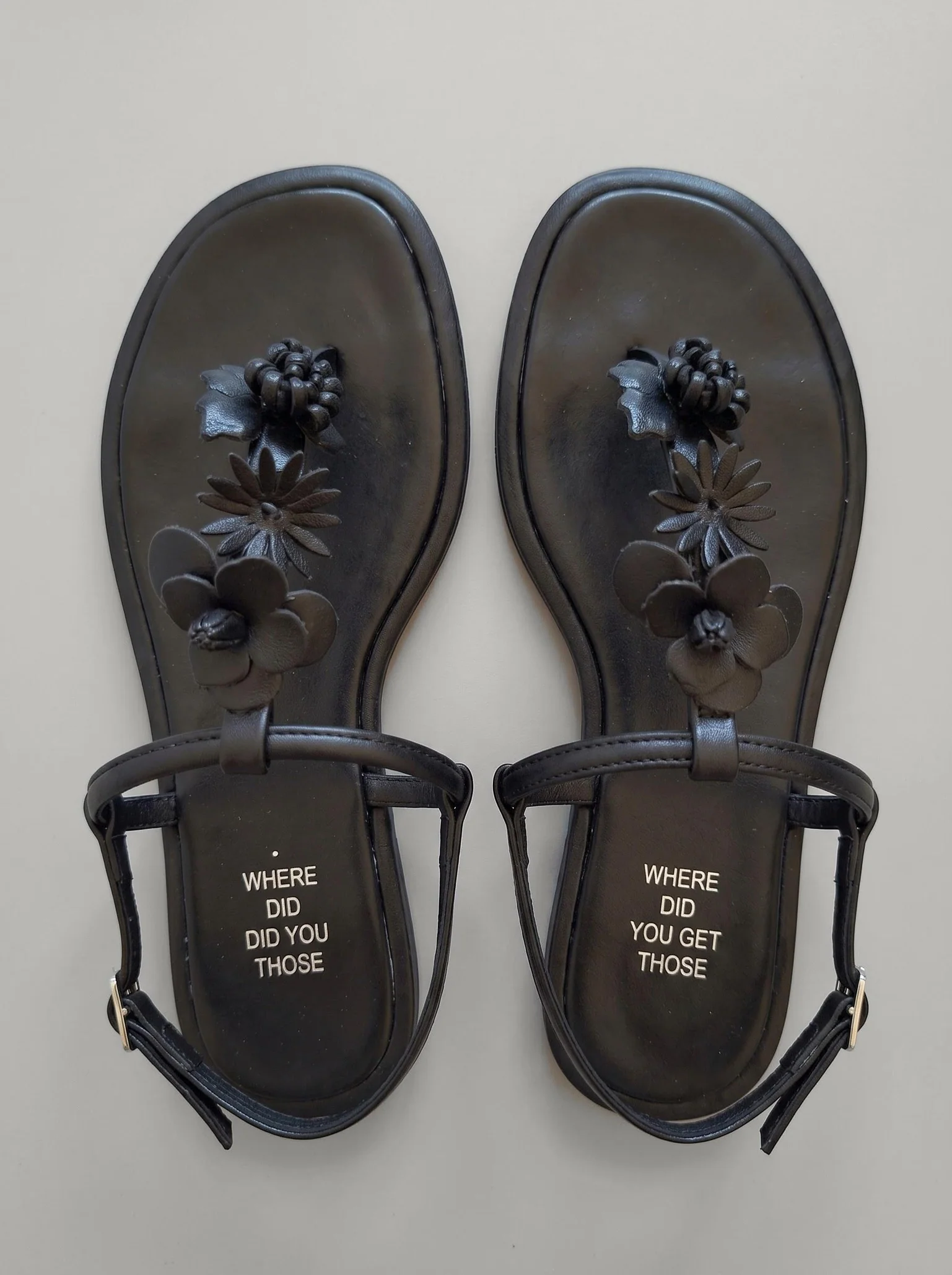 Sansa Black - Image 2