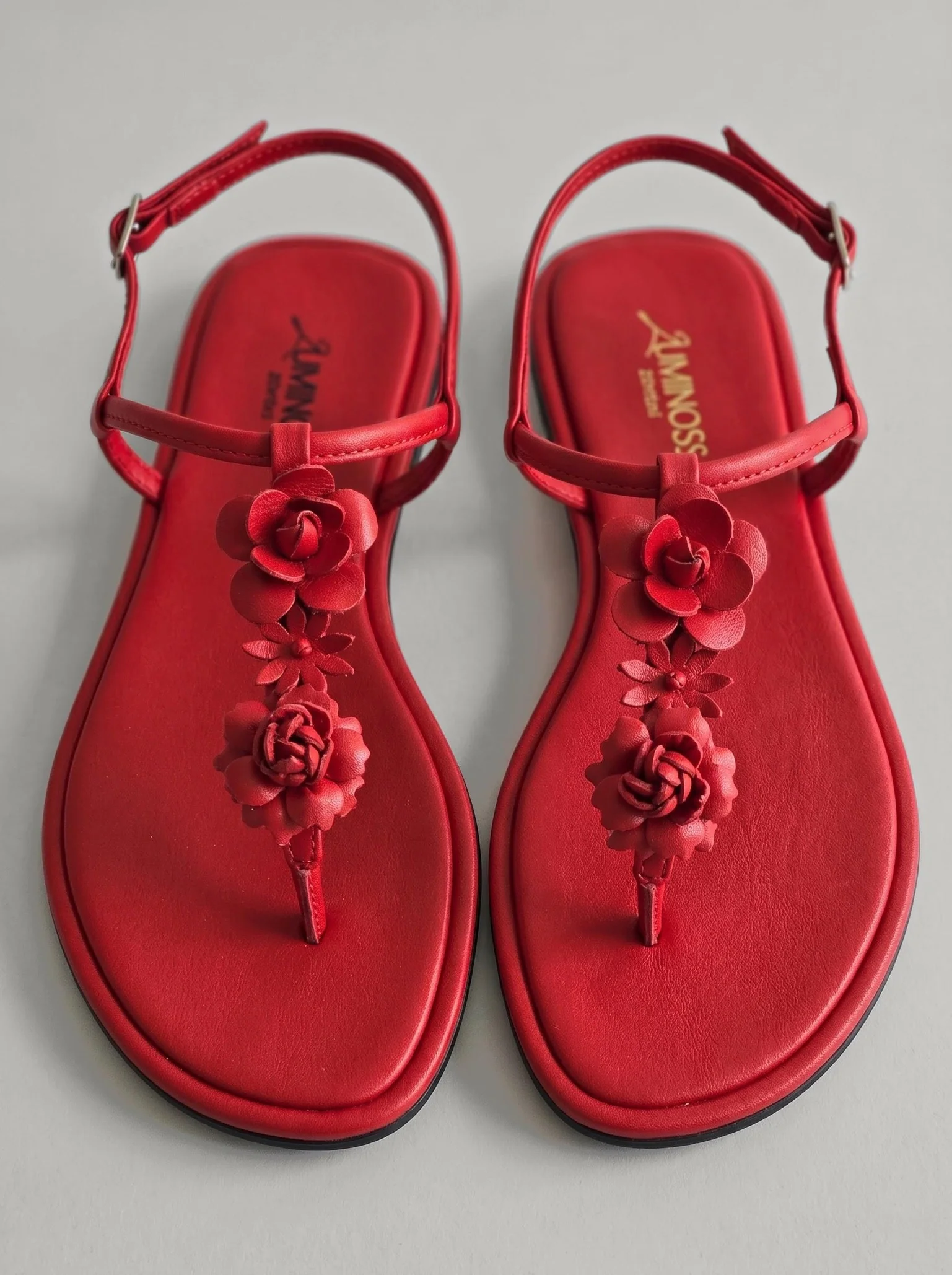 Sansa Cherry - Image 3