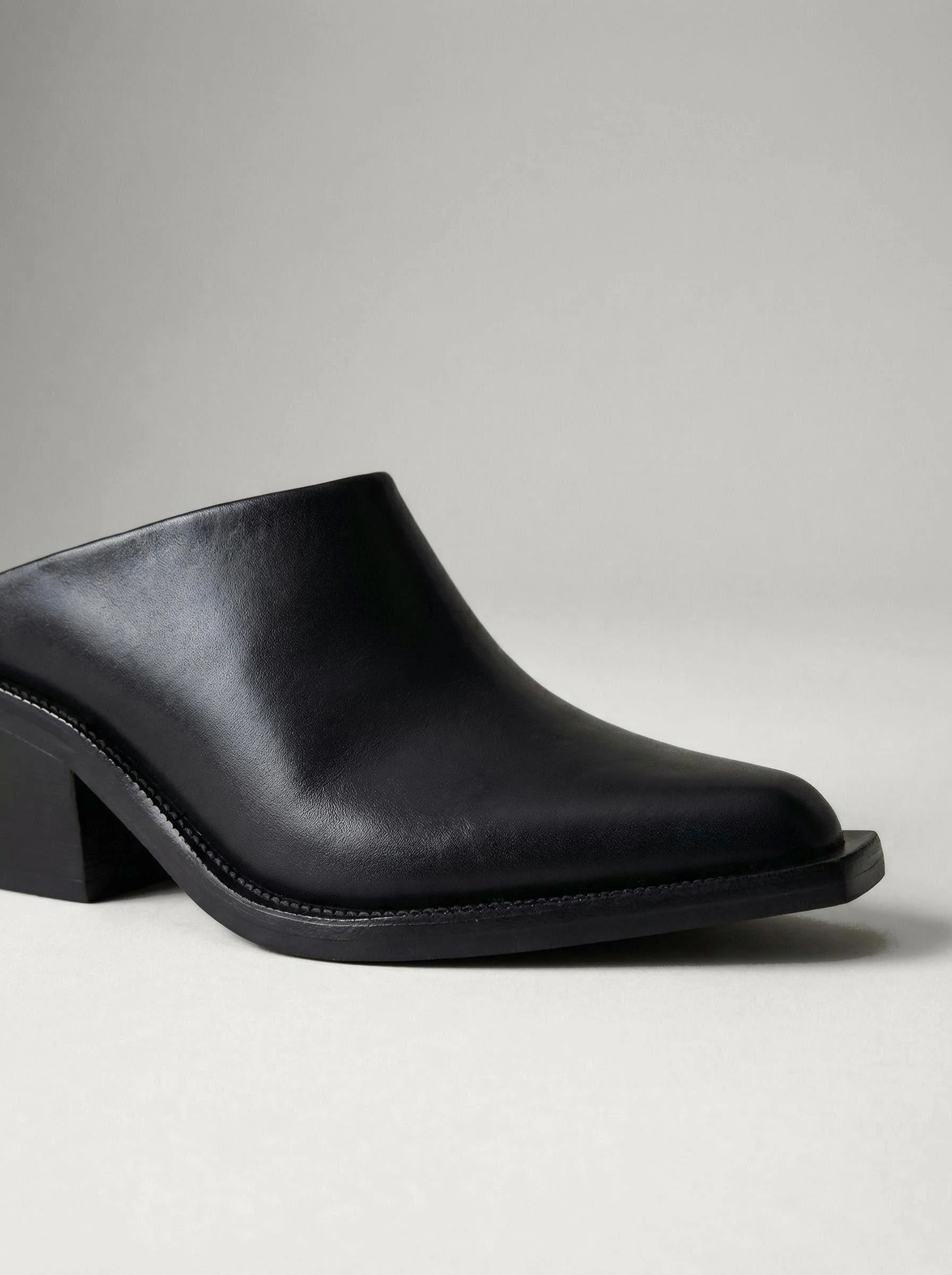 Capsule - Santana Black - Image 7