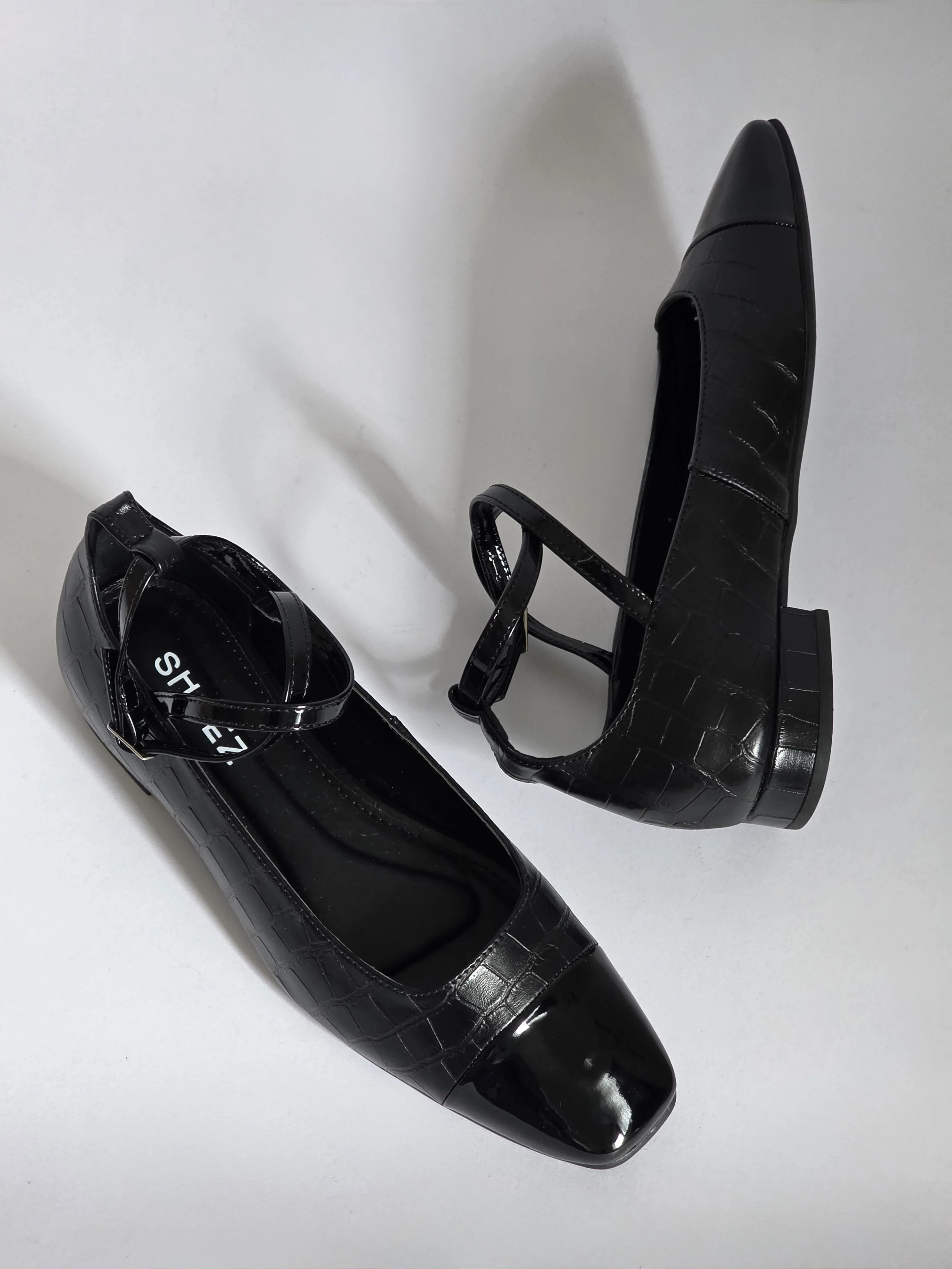 Shell Black