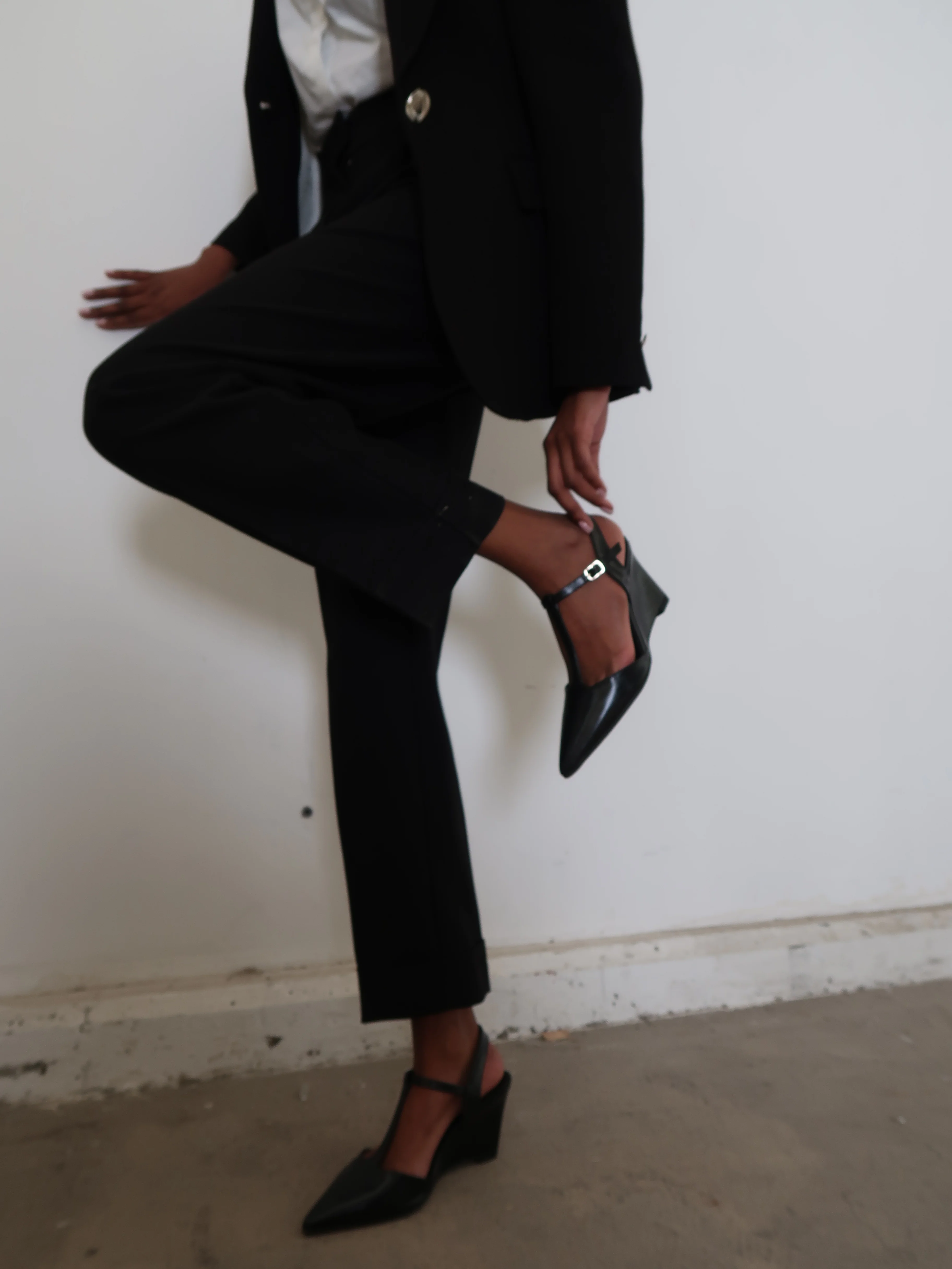 Shila Black - Image 3