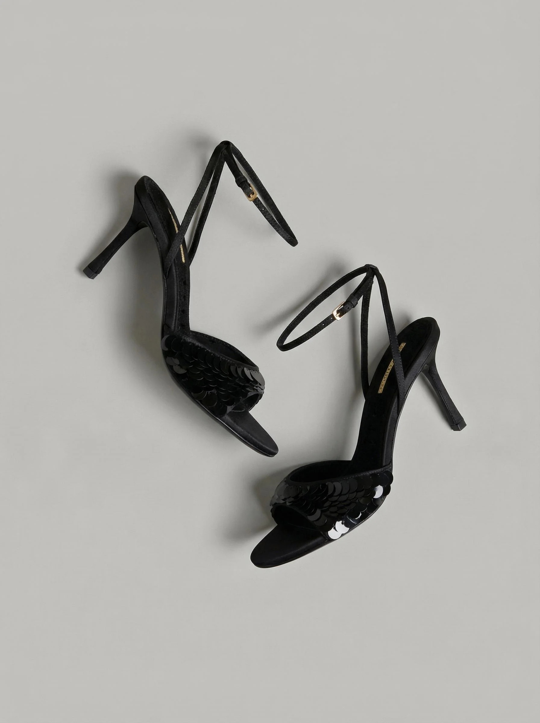 Silvia Black - Image 2