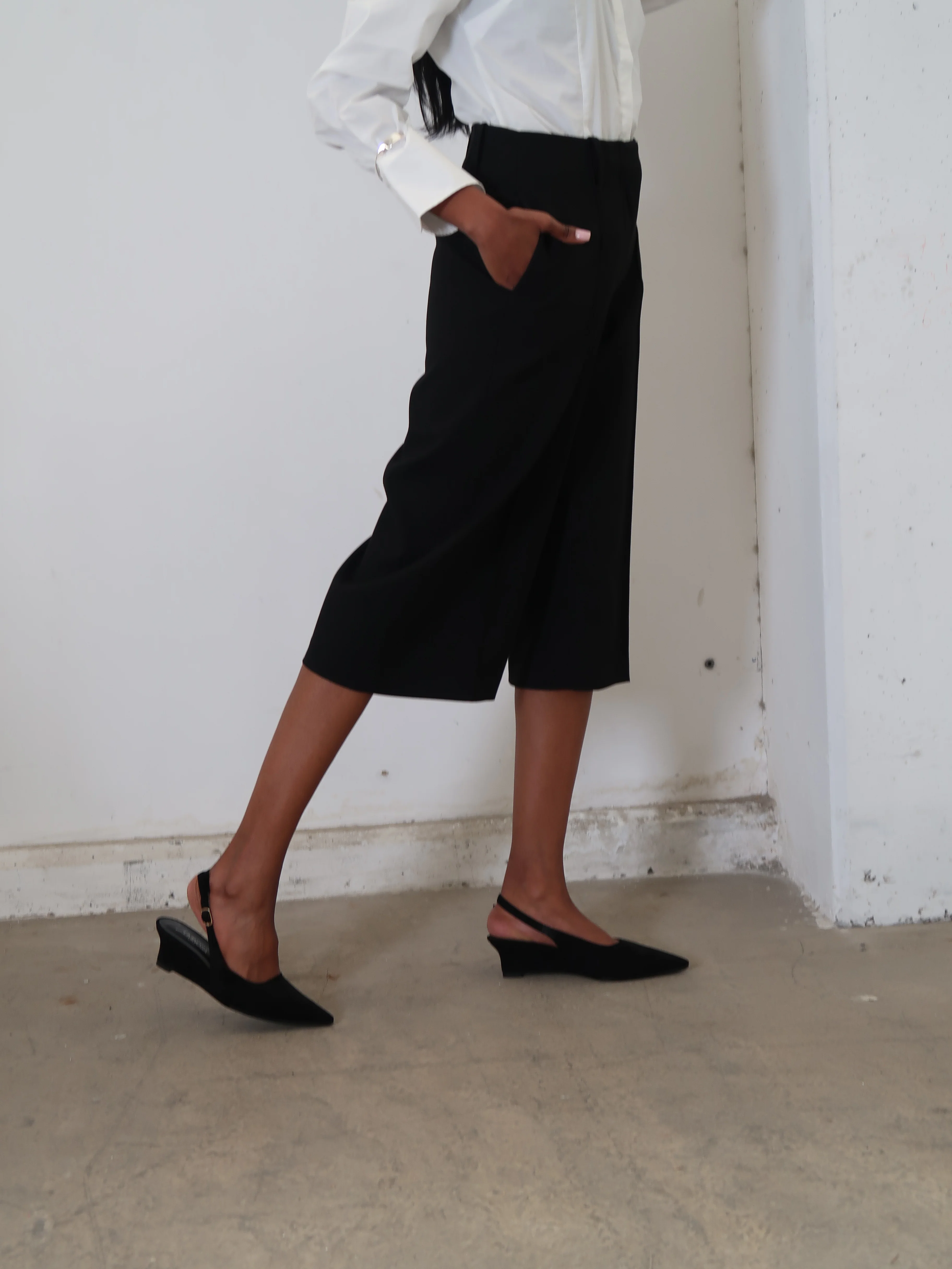 Sitara Black - Image 3