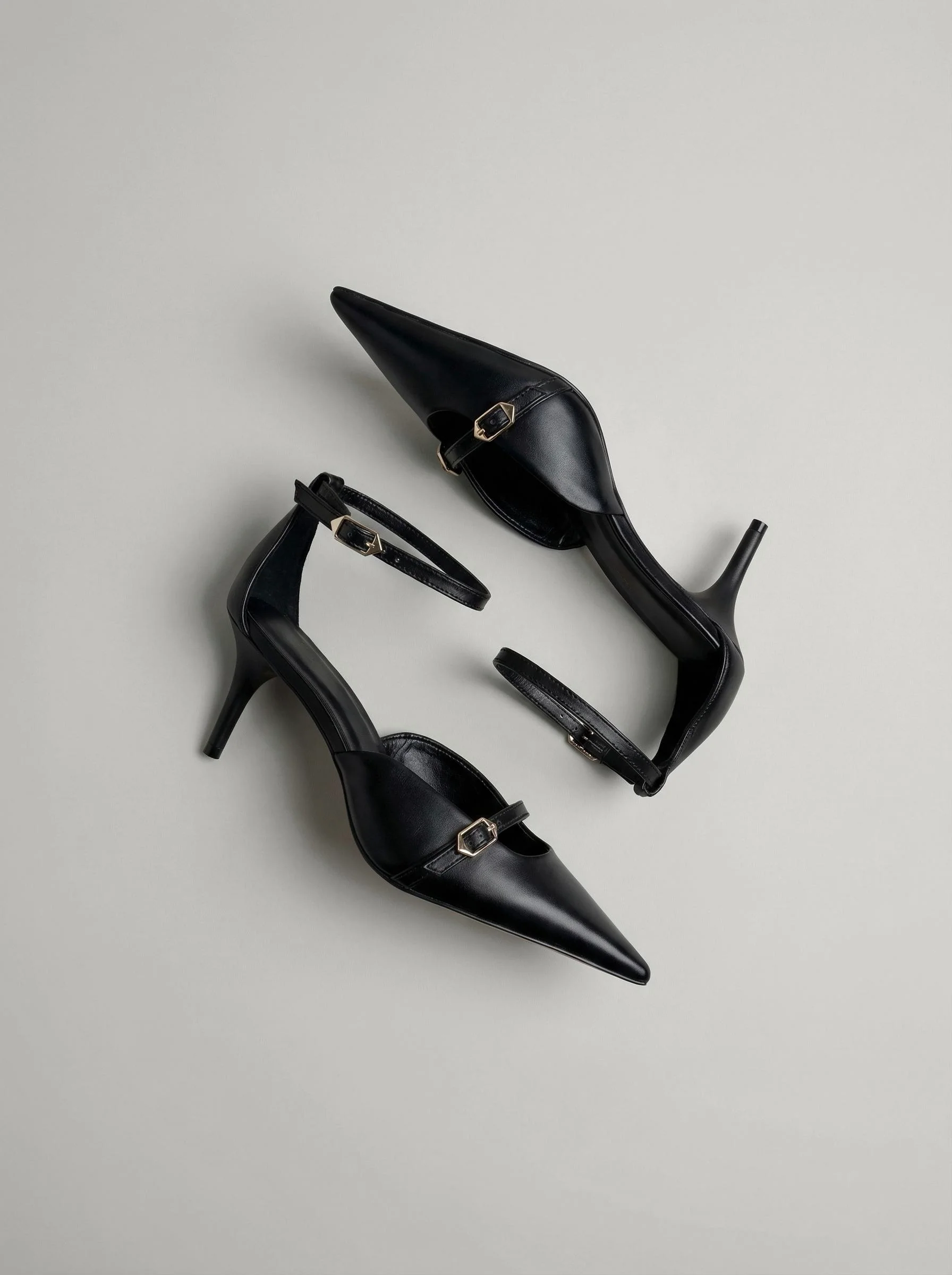 Capsule - Uma Black - Image 7